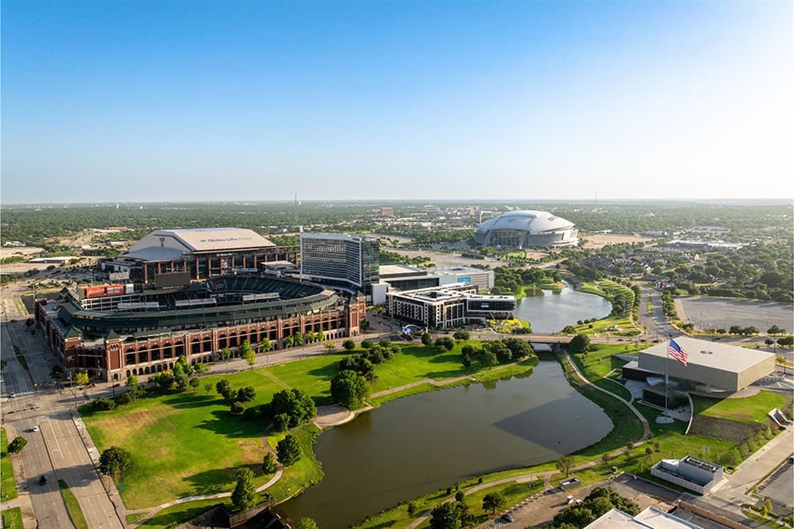 Commercial concrete service area in Arlington, TX
