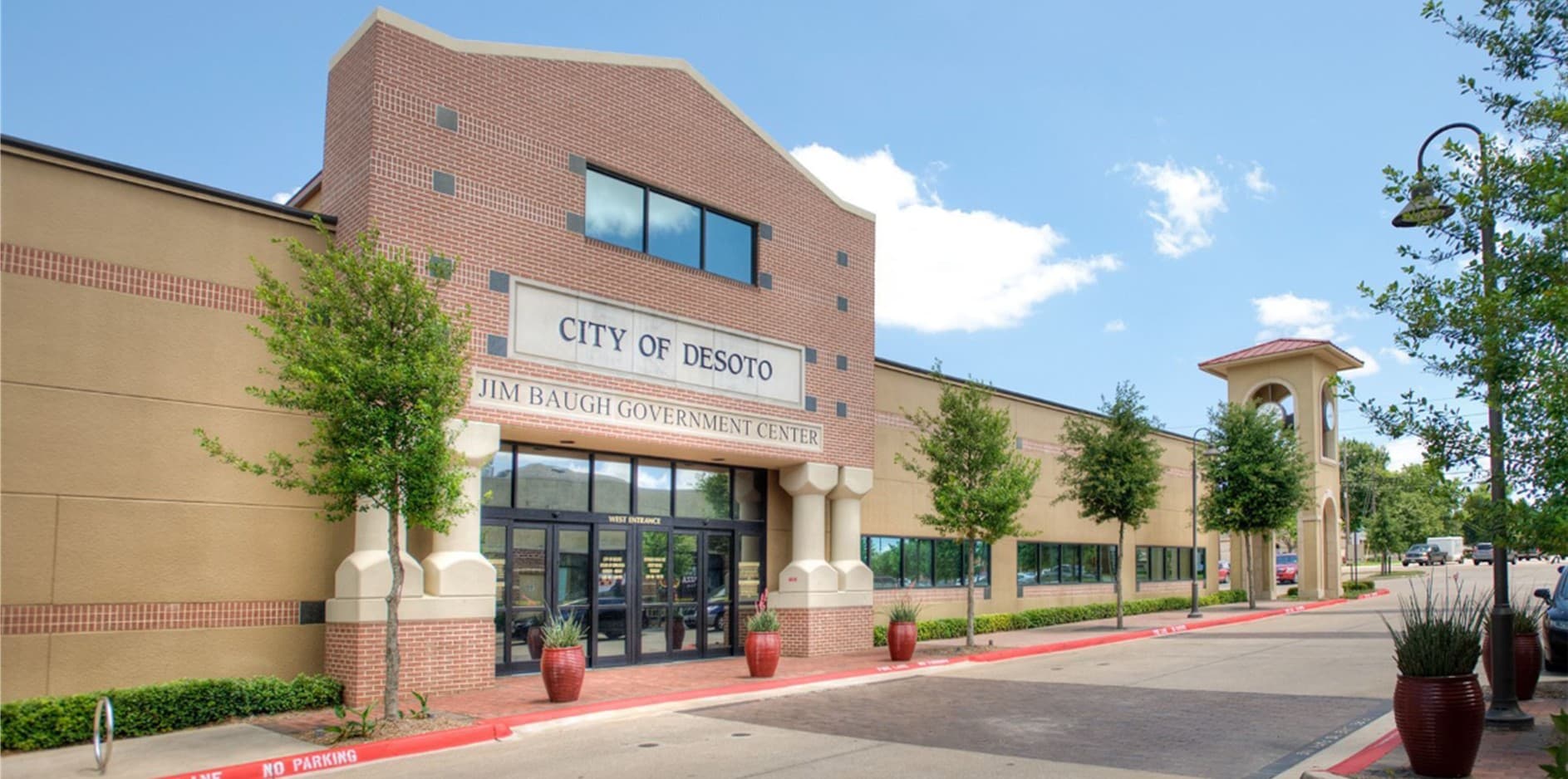 Commercial concrete service area in DeSoto, TX